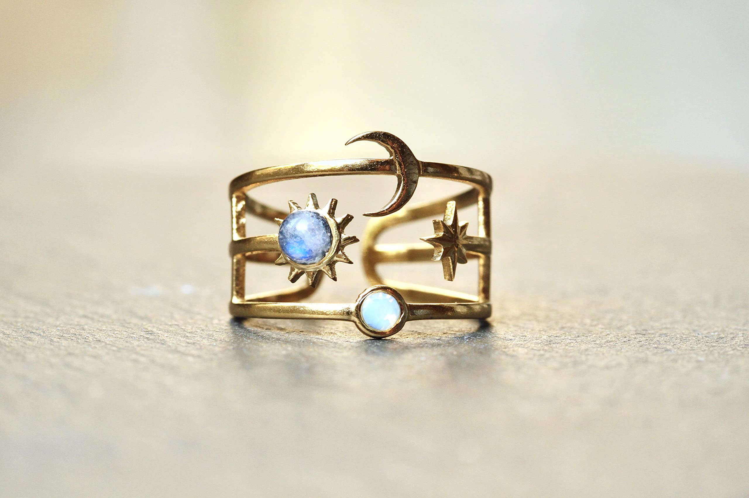 Himmlischer Ring mit Sonne Mond und Sterne/Mondstein Ring Gold/Opal Astrologie schmuck/Himmelskörper ring/Geschenk fĂŒr sie