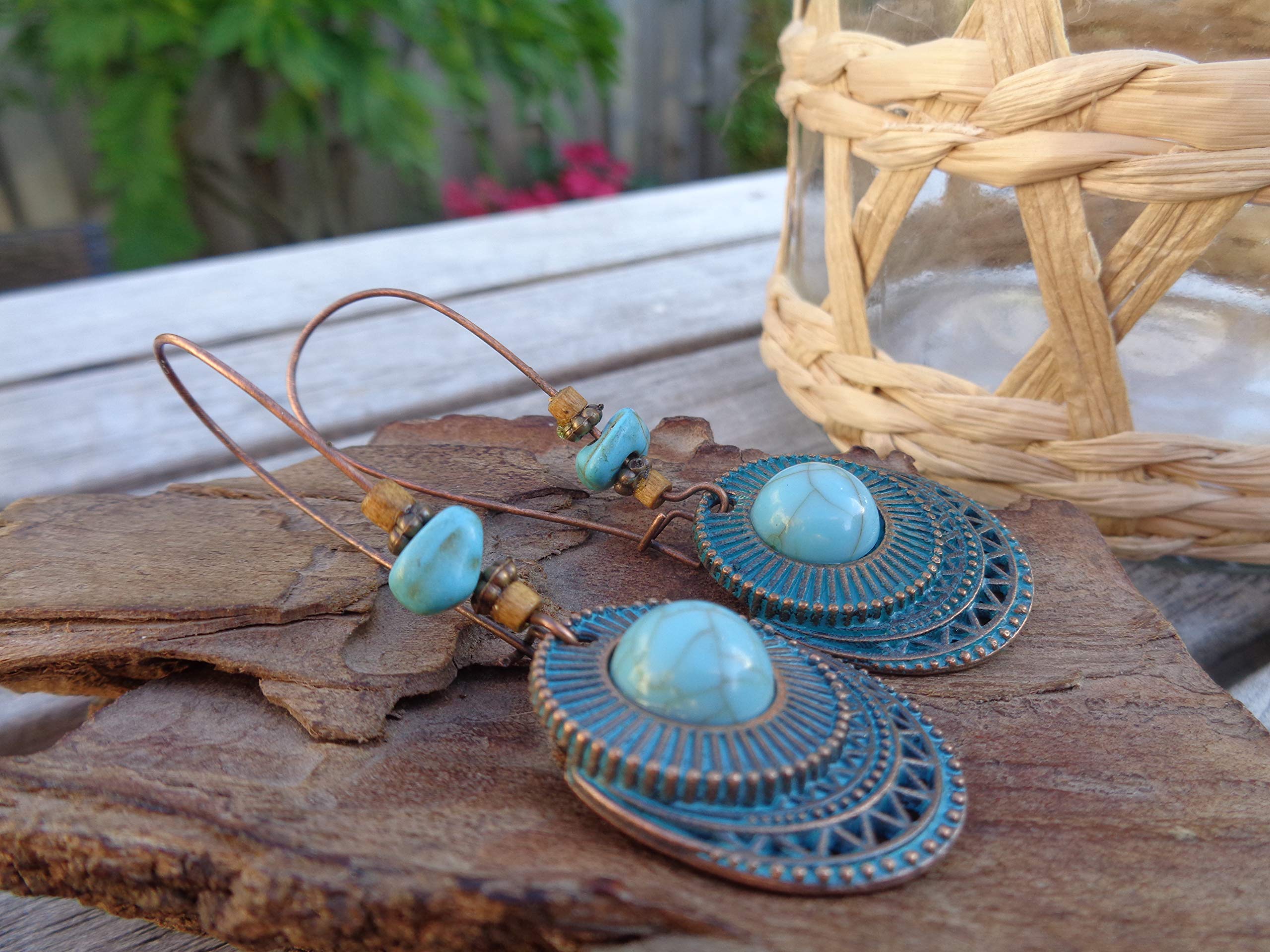 ✿ BLAUE PATINA KUPFER TRIBAL HOWLITE STEIN CABOCHON SCHEIBE AN LANGEN KIDNEY HAKEN ✿ wunderbare Ethno Ohrringe, türkise Ohrringe