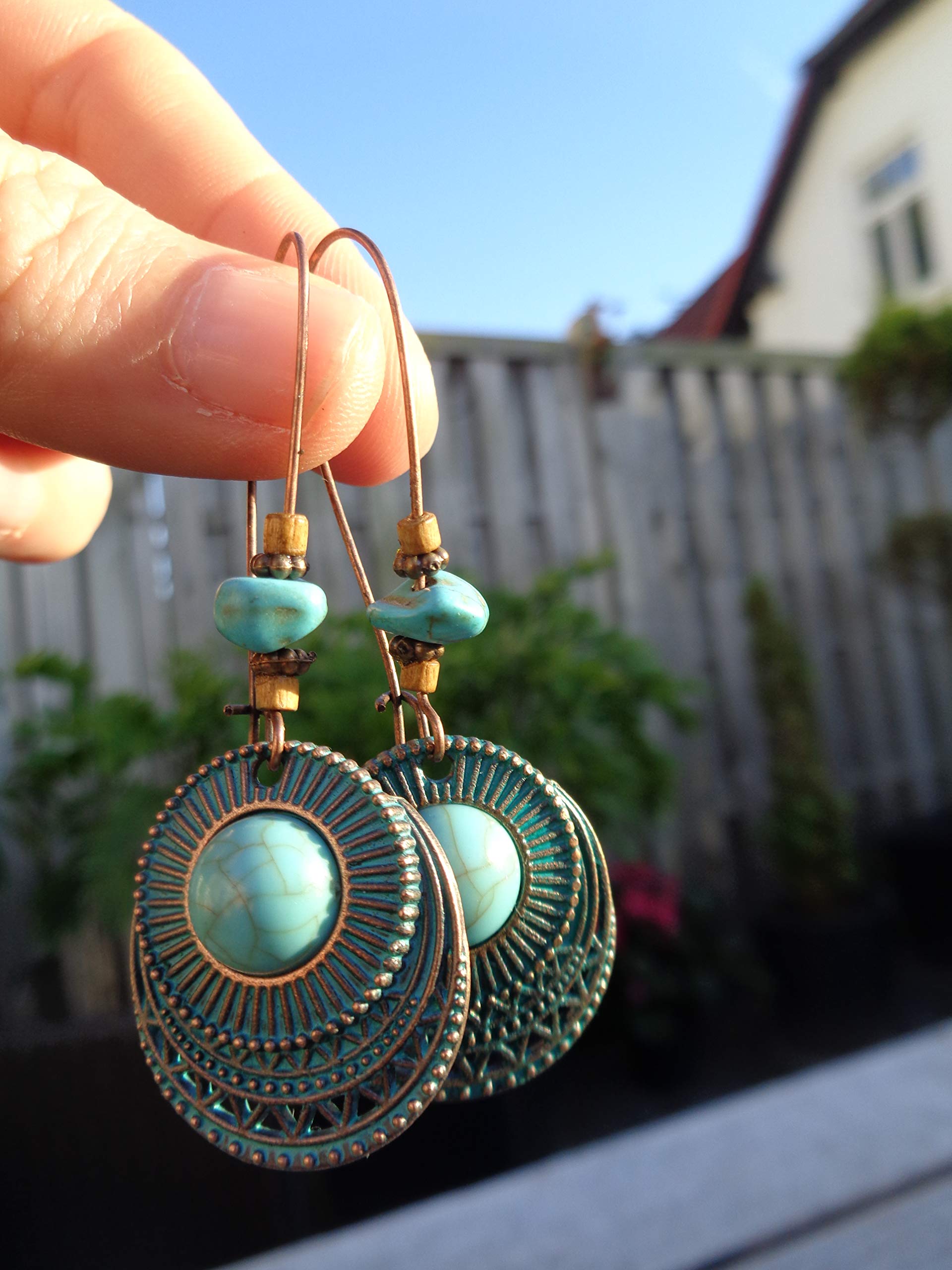 ✿ BLAUE PATINA KUPFER TRIBAL HOWLITE STEIN CABOCHON SCHEIBE AN LANGEN KIDNEY HAKEN ✿ wunderbare Ethno Ohrringe, türkise Ohrringe